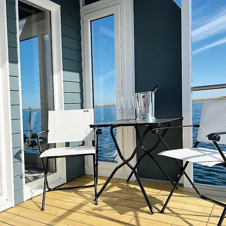 Stern V - Stern Hausboot Hébergement de vacances Heiligenhafen